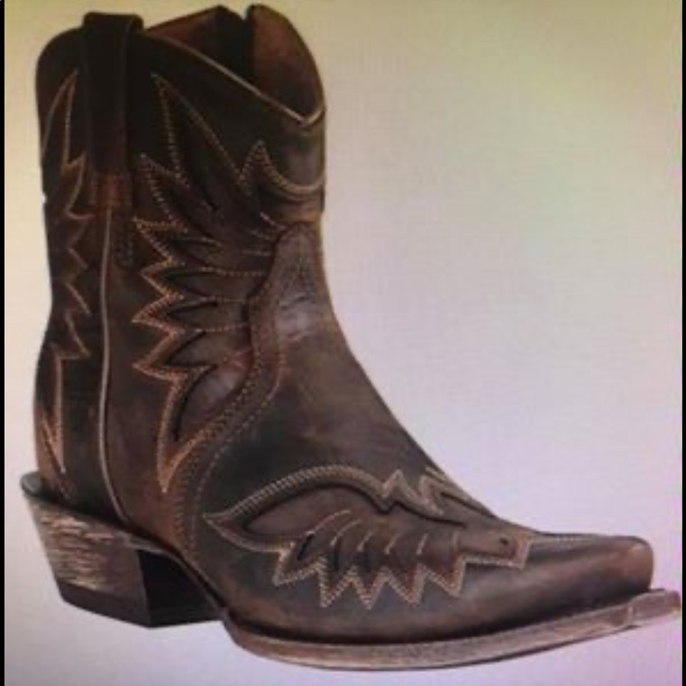 Ariat women’s size 9 short boot